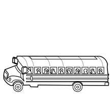 Schulbus mit Kindern zum Ausmalen