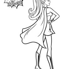 Kara Superhelden-Outfit
